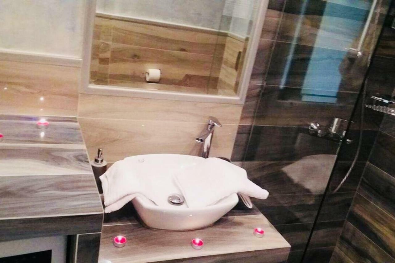 New Luxury Apartments In Плакиас Экстерьер фото