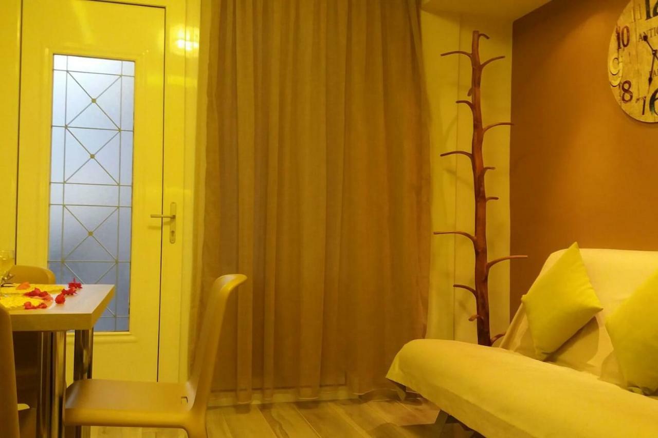 New Luxury Apartments In Плакиас Экстерьер фото